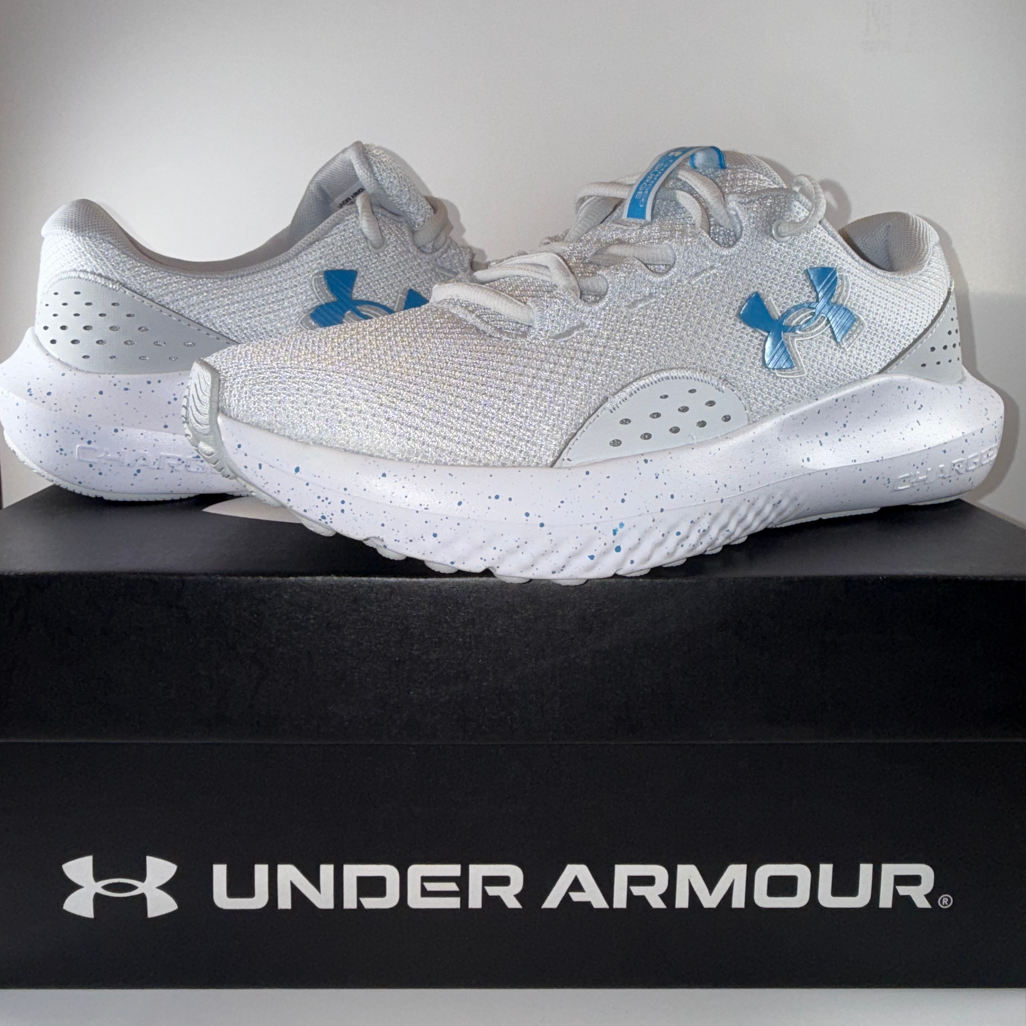 Under Armour Charged Surge 4 Women’s Running Shoes Gray Size 10 NEW