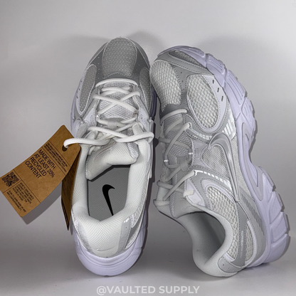 Nike V5 RNR Men’s Running Shoes White Silver Size 9 | Lightweight Breathable